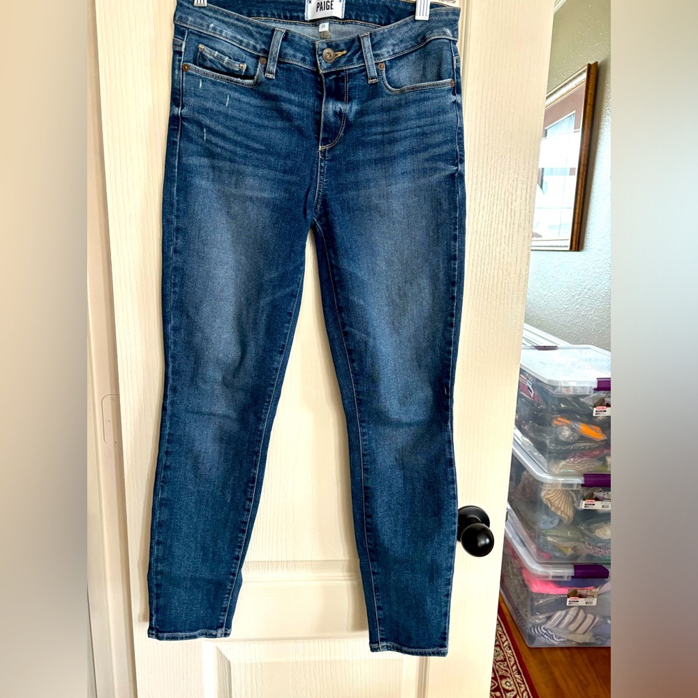 PAIGE. Size 28.‎ VERDUGO ankle jeans very soft very good condition.
